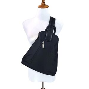 Baggallini Metro Backpack Sling Black